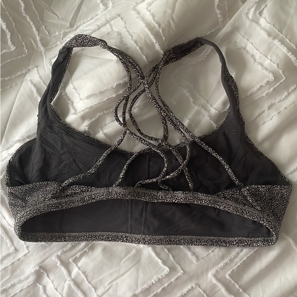 Lululemon Sports Bra - Picture 2 of 4